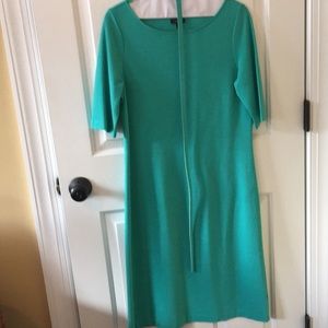 Beautiful flattering fit dress!!